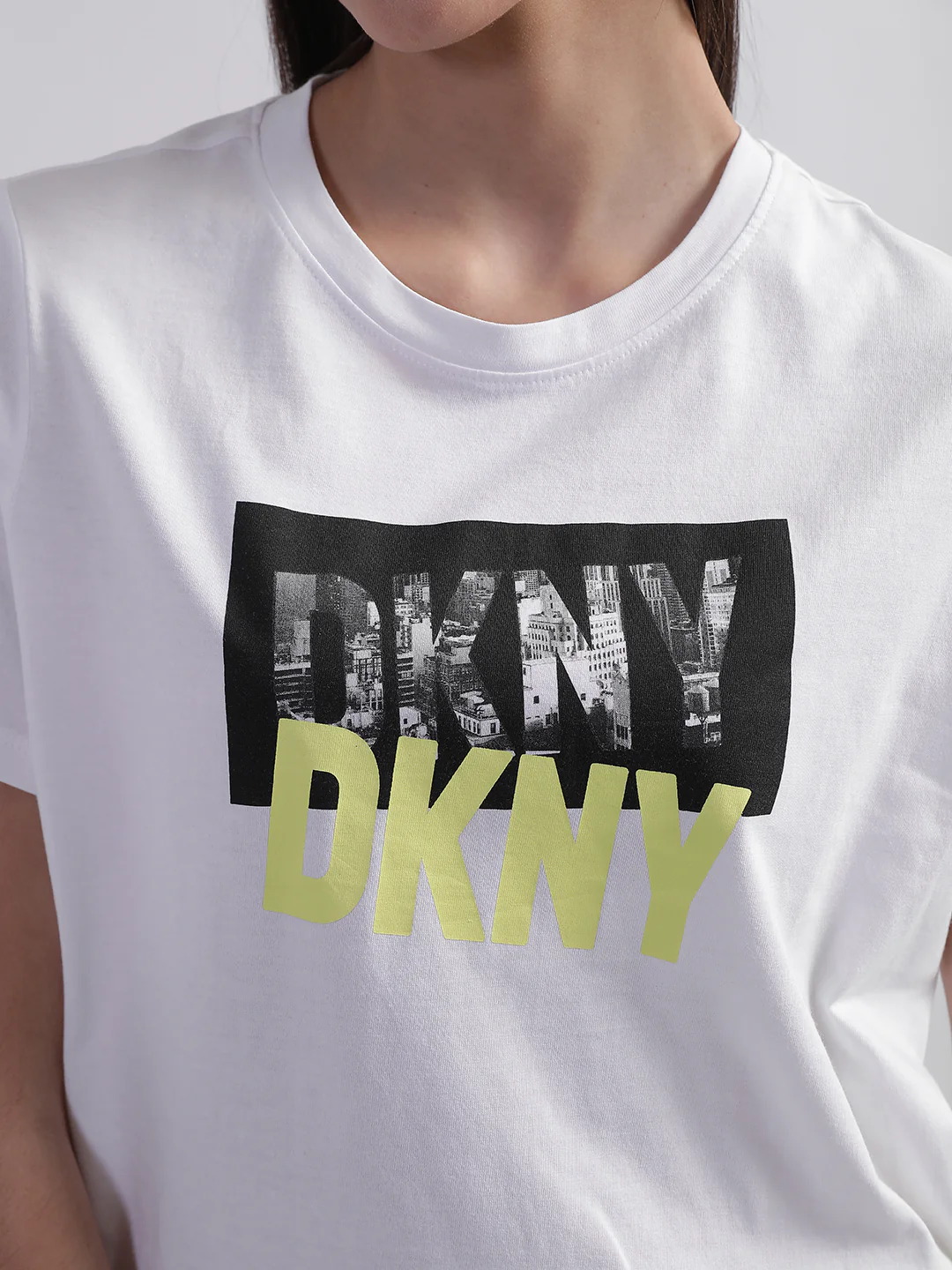 Dkny White Logo Regular Fit Tshirt - Image 6