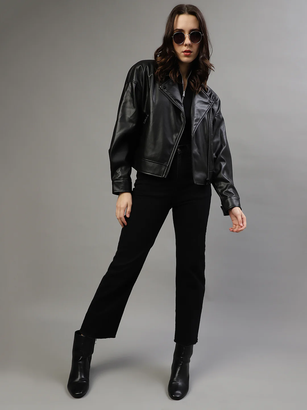 Dkny Women Solid Collar Neck Full Sleeves Jacket - Image 5
