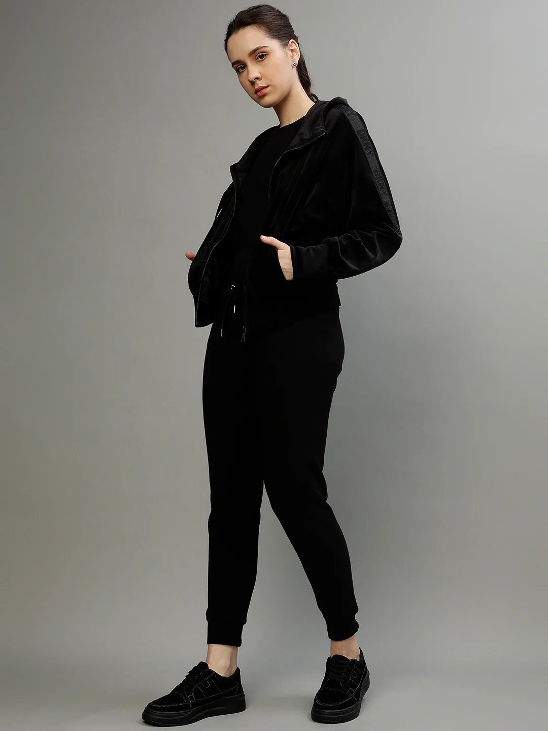 Dkny Women Solid Hooded Full Sleeves Jacket - Image 5