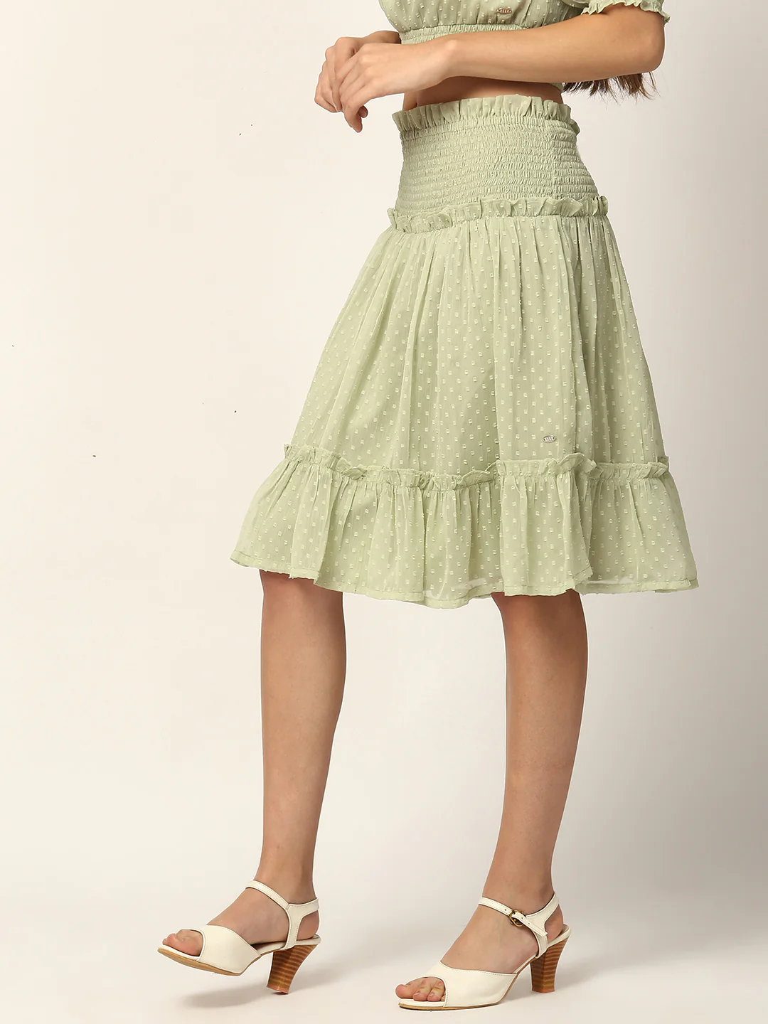 Elle Women Green Solid Regular Fit Skirt - Image 2