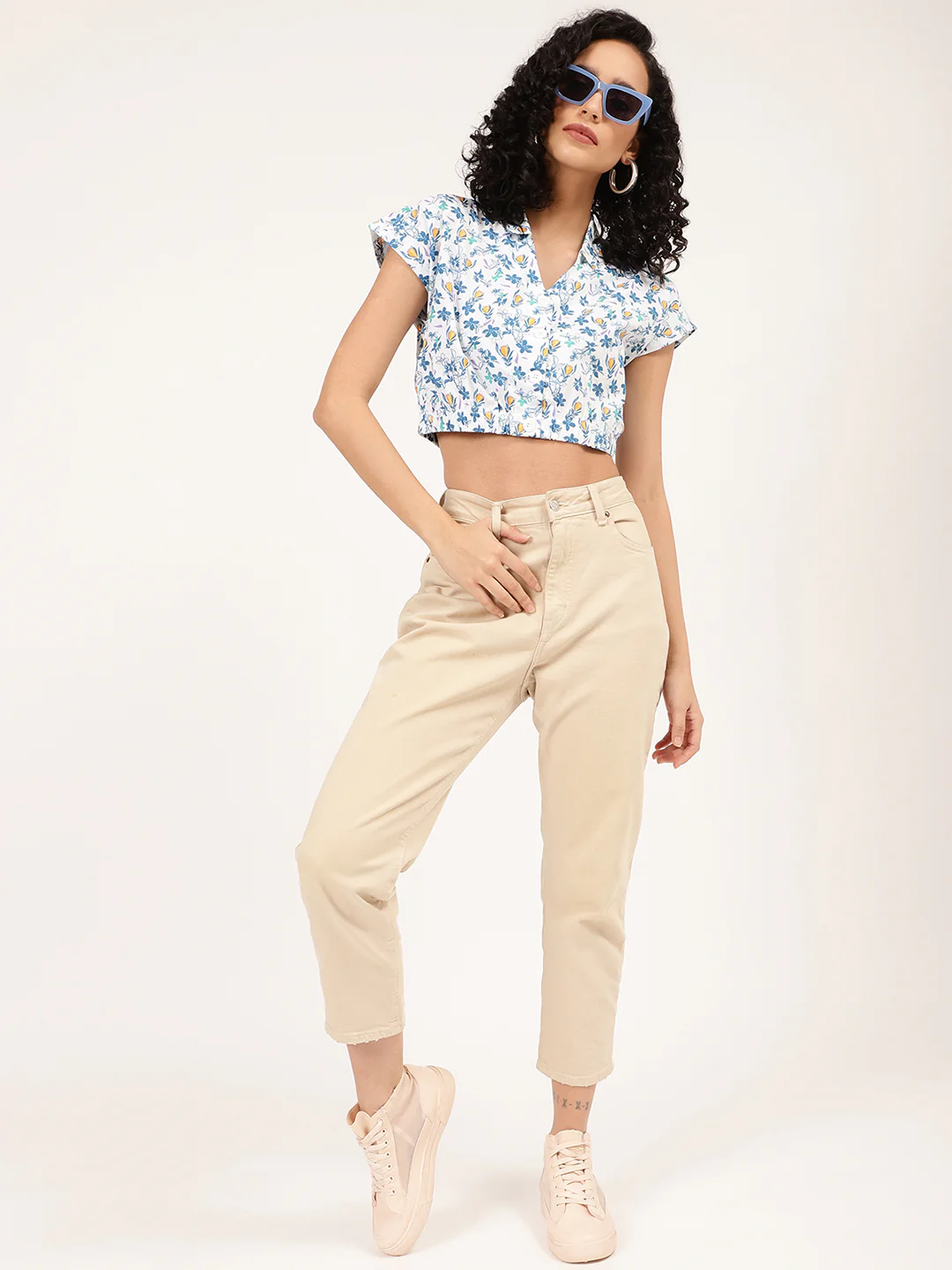 Elle Women Multi Printed V Neck Top - Image 5