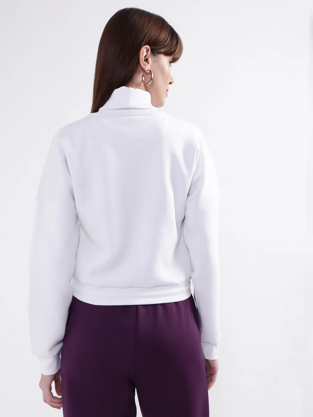 Elle Women White Solid Round Neck Sweatshirt - Image 2