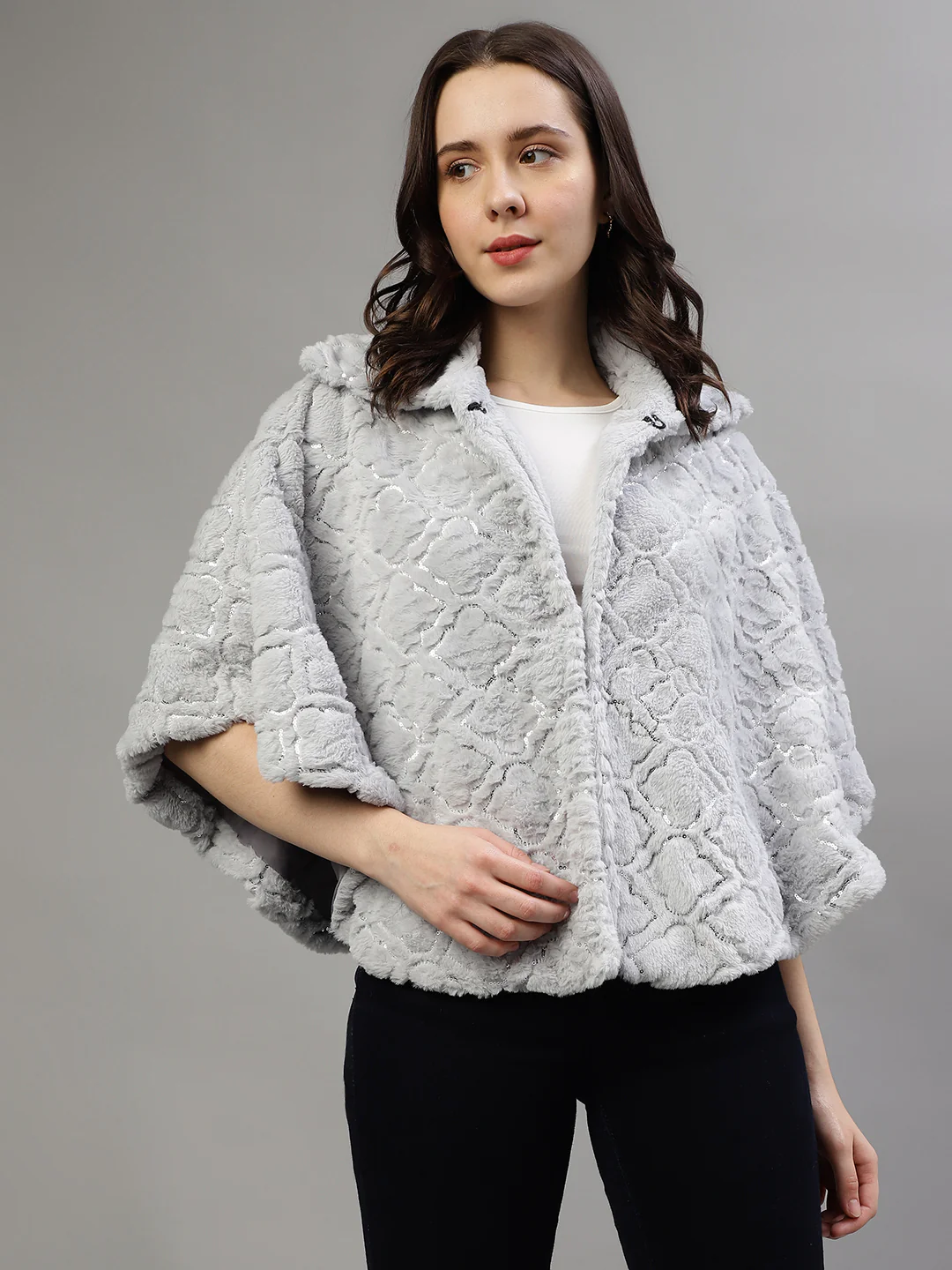 Elle Women Embellished Collar Neck Short Sleeves Jacket - Image 2