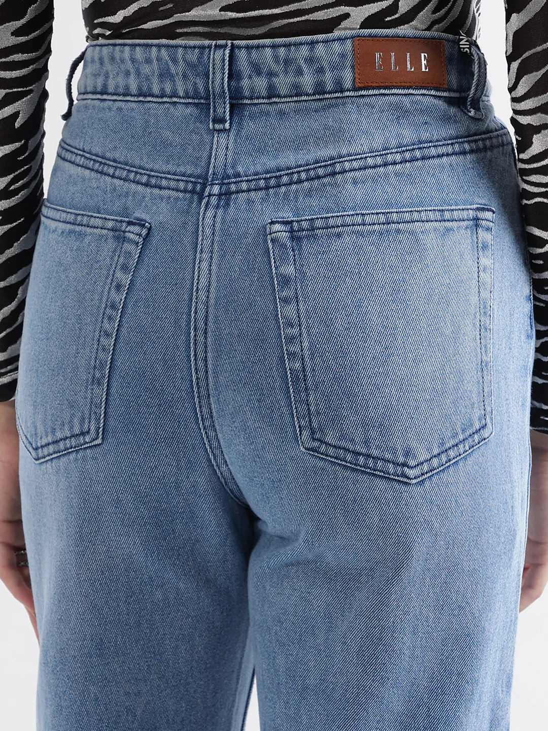 Elle Women Blue Solid Straight Fit Jeans - Image 5