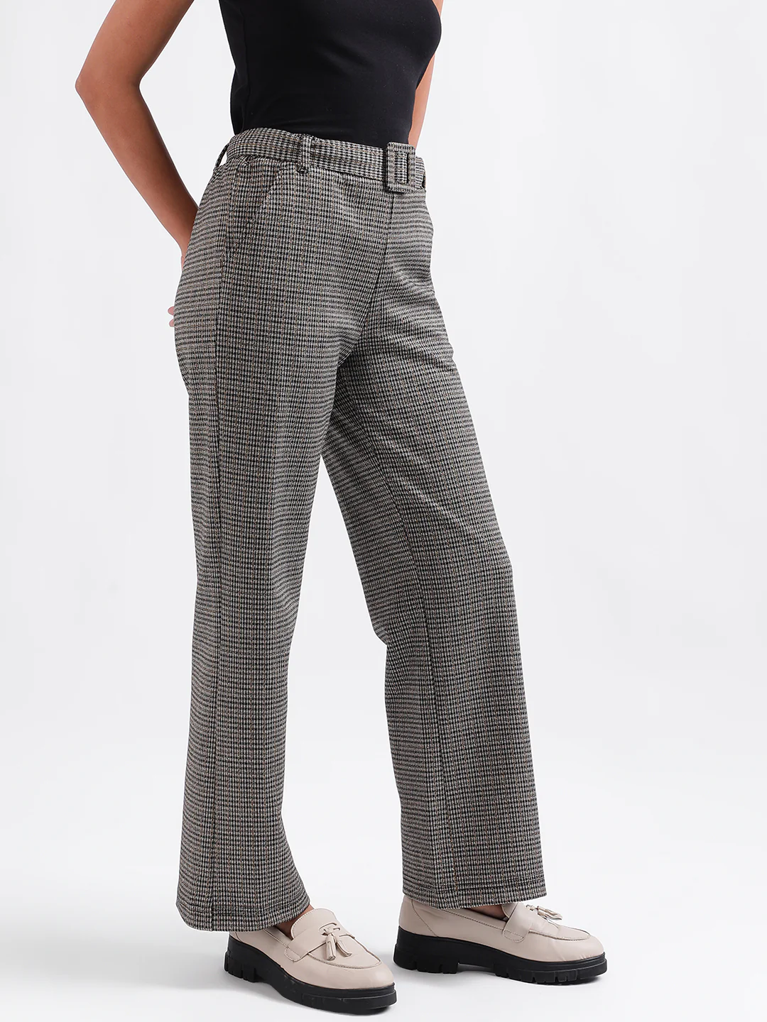 Elle Women Black Checked Fit and Flare Trouser - Image 3