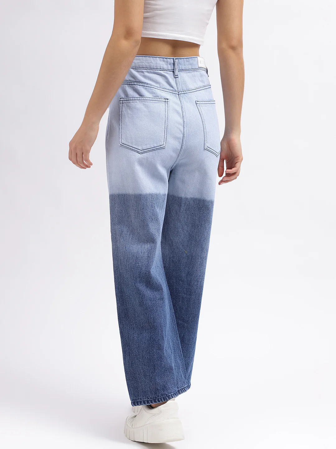 Elle Women Blue Solid Flared Mid-Rise Jeans - Image 3