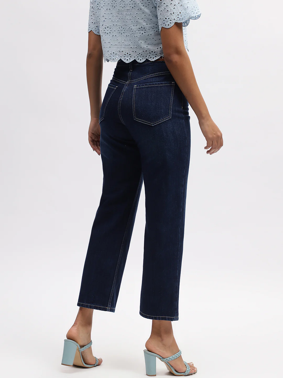 Elle Women Blue Solid Straight Fit Jeans - Image 3