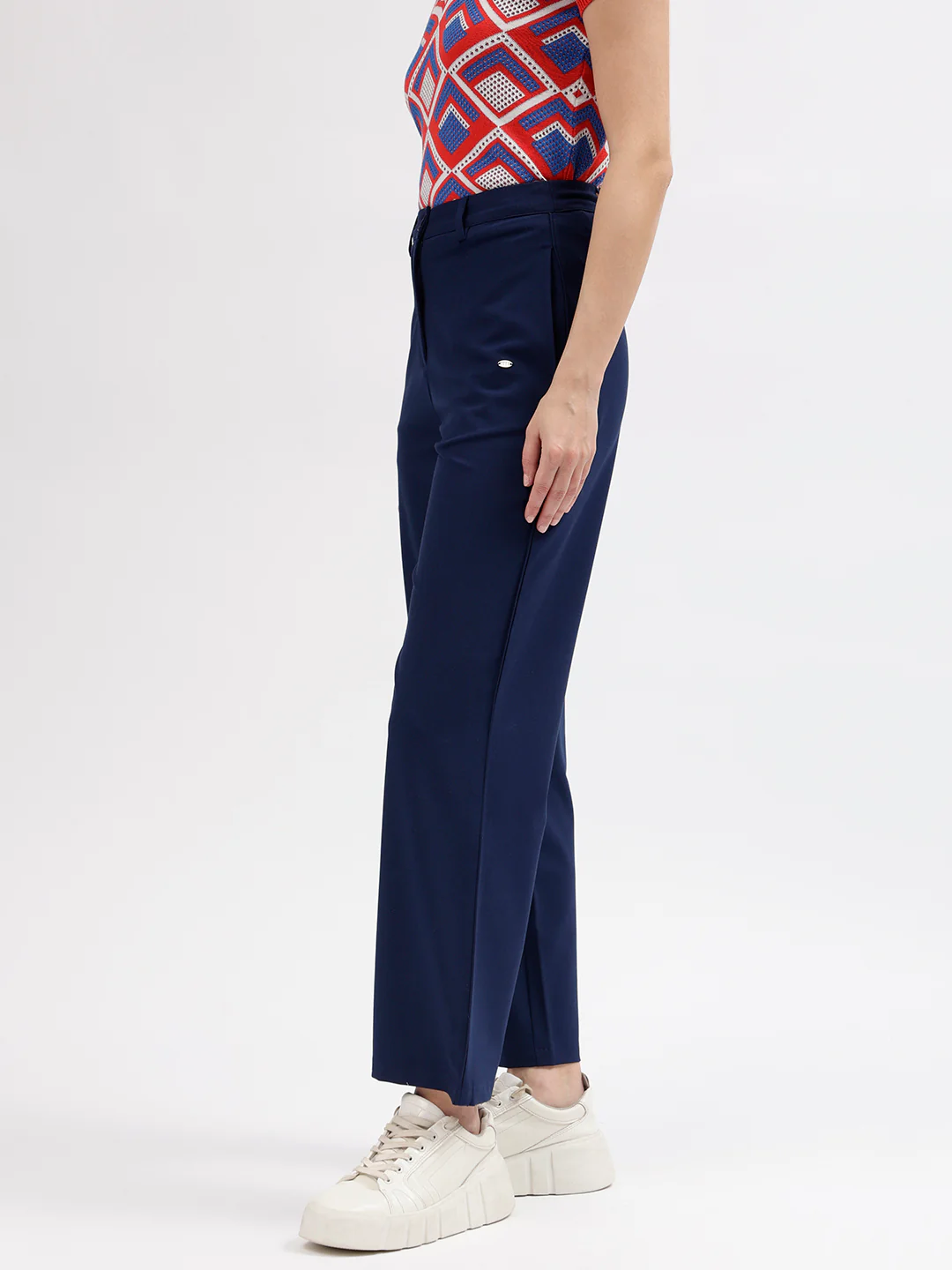 Elle Women Navy Blue Solid Straight Fit Mid-Rise Trouser - Image 2
