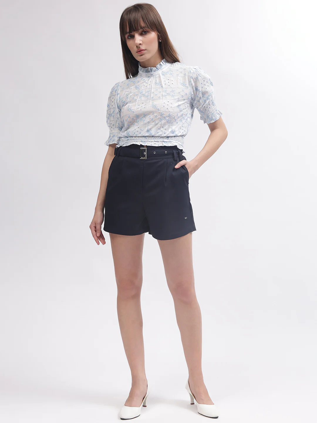 Elle Women Navy Blue Solid Relaxed Fit Shorts - Image 4