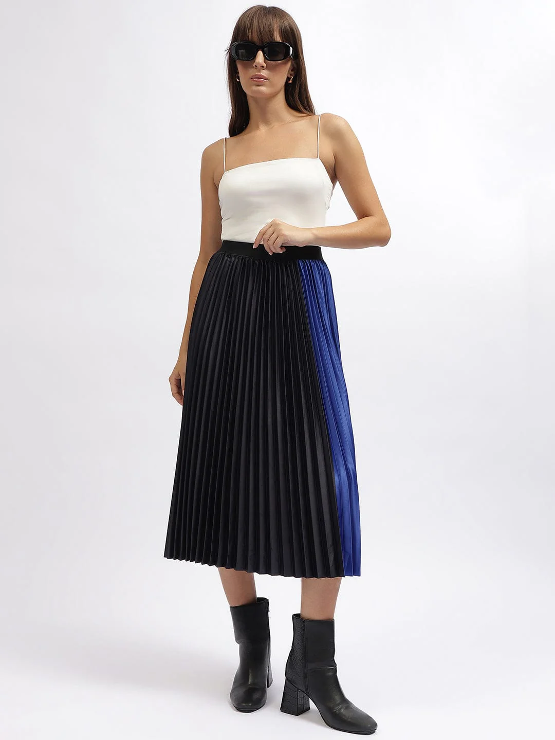 Elle Women Blue Relaxed Fit Skirt - Image 4