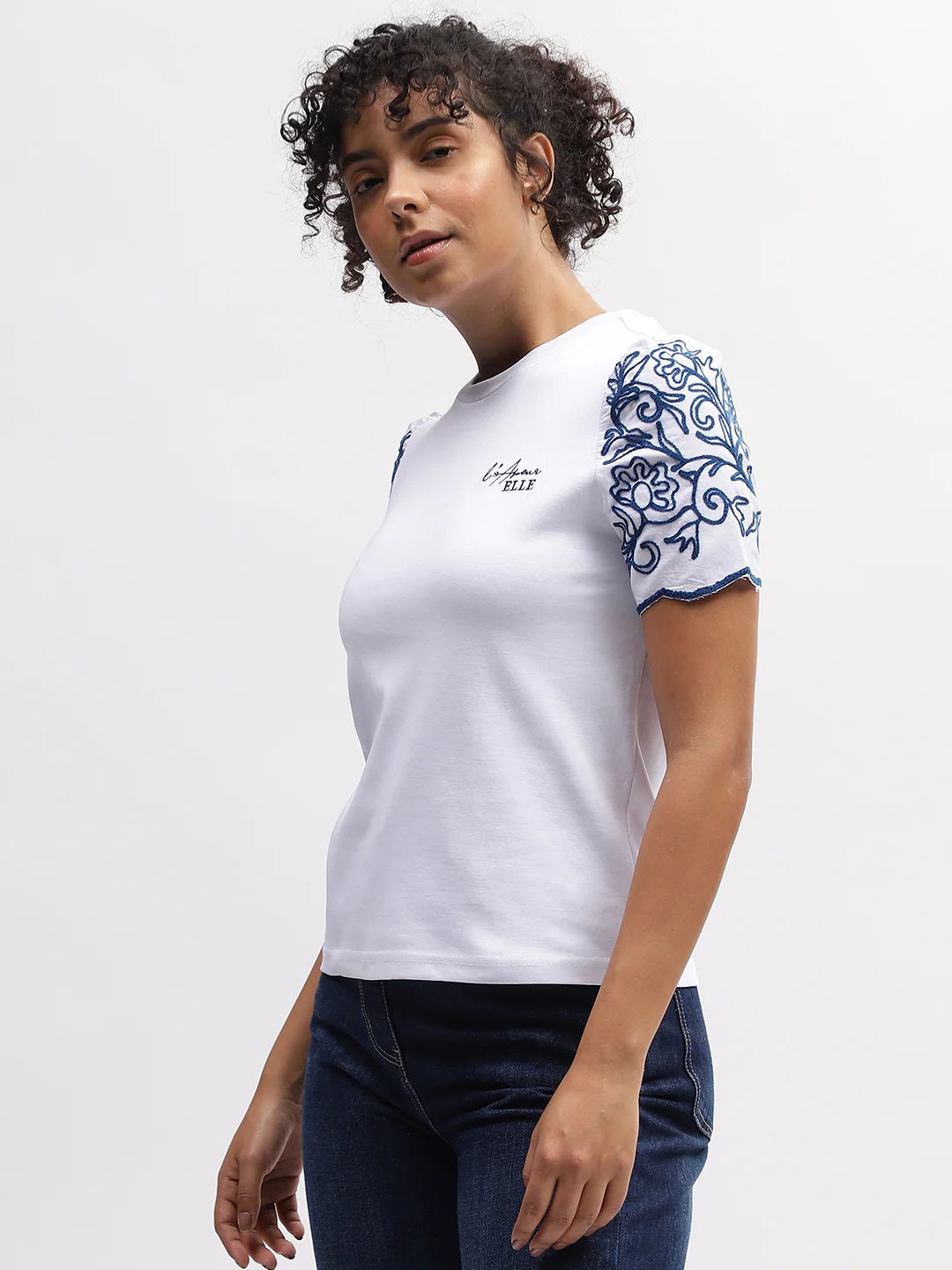 Elle Women White Solid Round Neck Short Sleeves Tshirt - Image 3