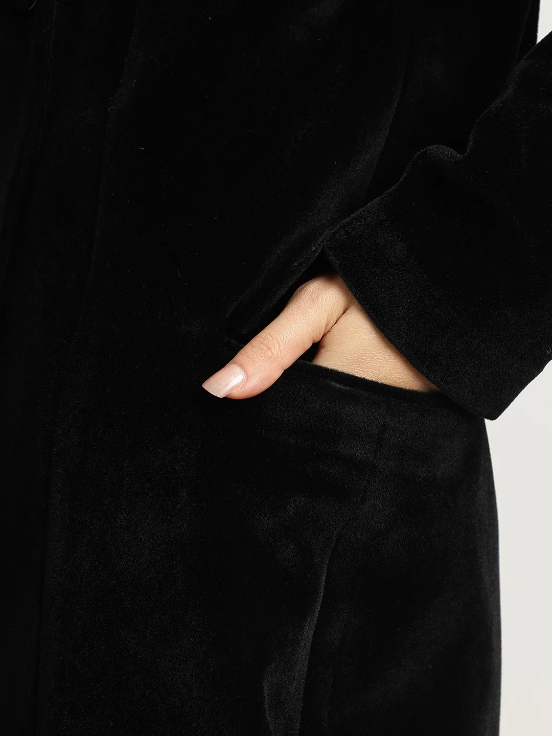 Elle Women Black Solid Spread Collar Full Sleeves Double Breasted Overcoat - Image 8