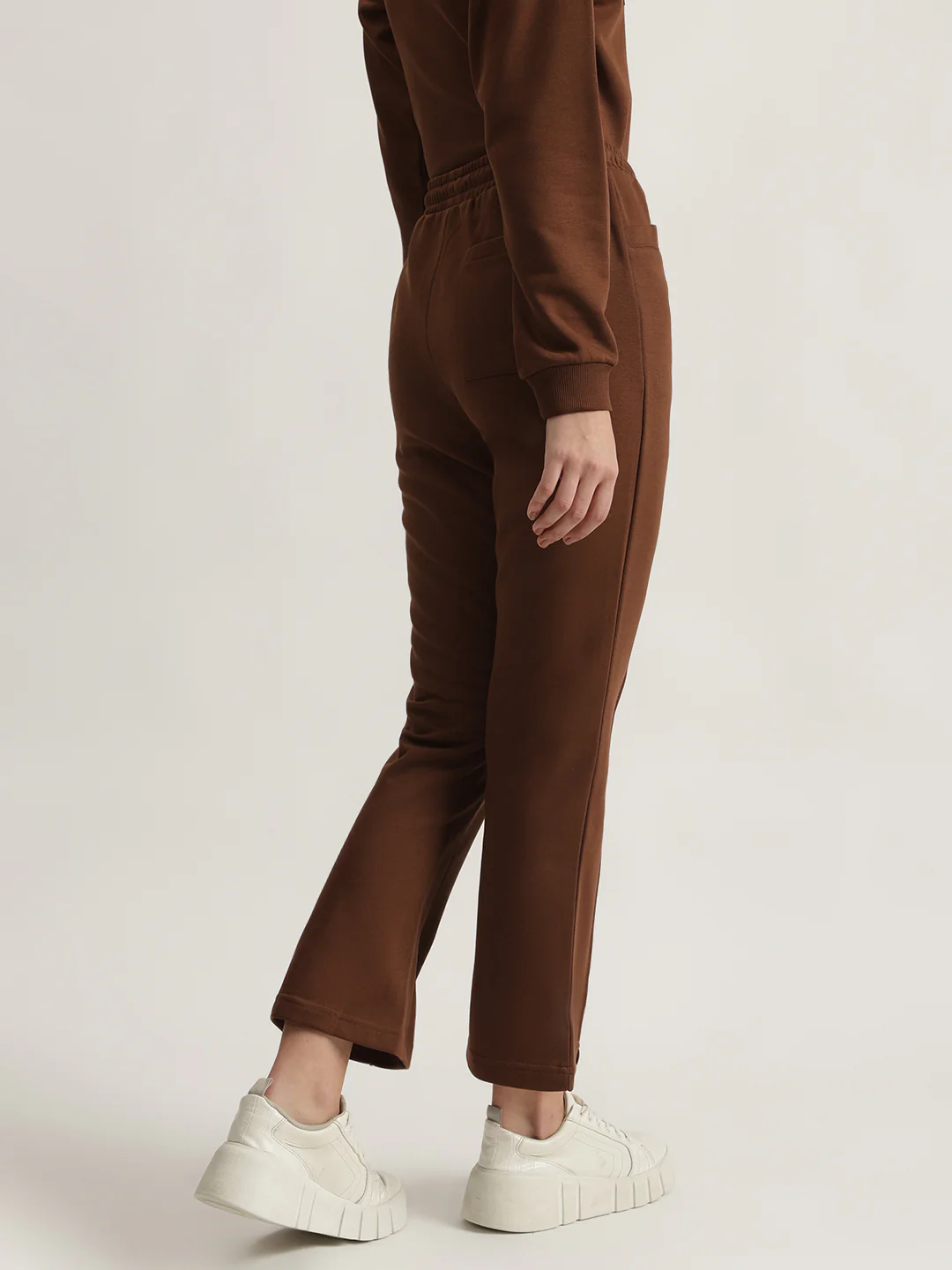 Elle Women Brown Solid Relaxed Fit Sweatpant - Image 3