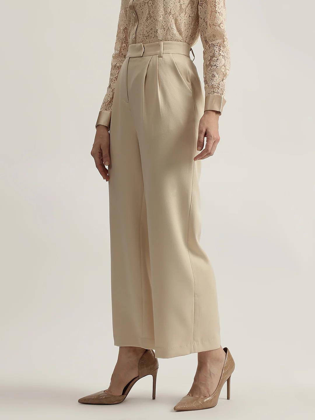 Elle Women Solid High-Rise Double Pleated Trouser - Image 2