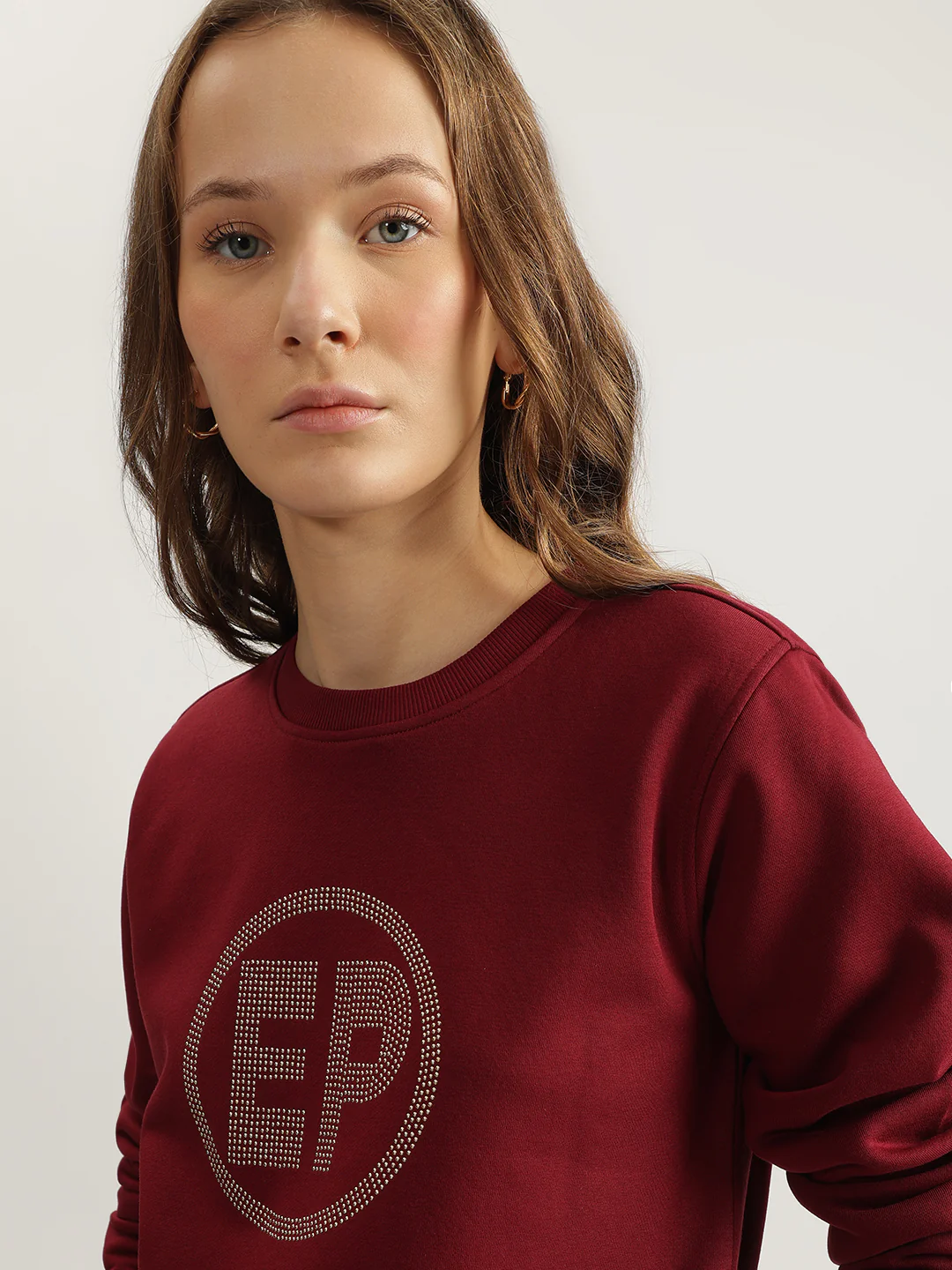 Elle Women Maroon Solid Round Neck Full Sleeves Pullover Style Sweatshirt - Image 6