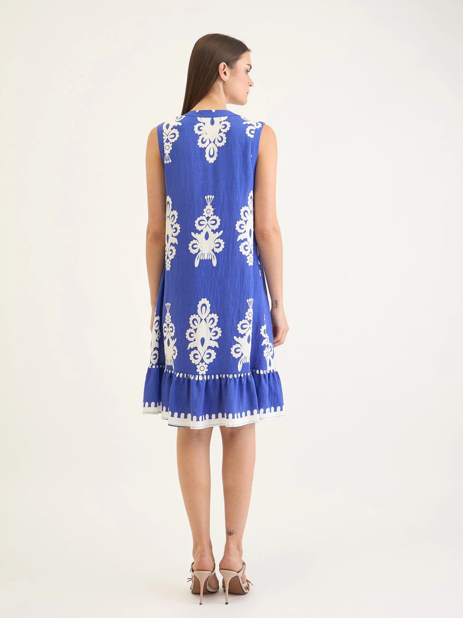 Elle Women Blue Printed V Neck Dress - Image 3