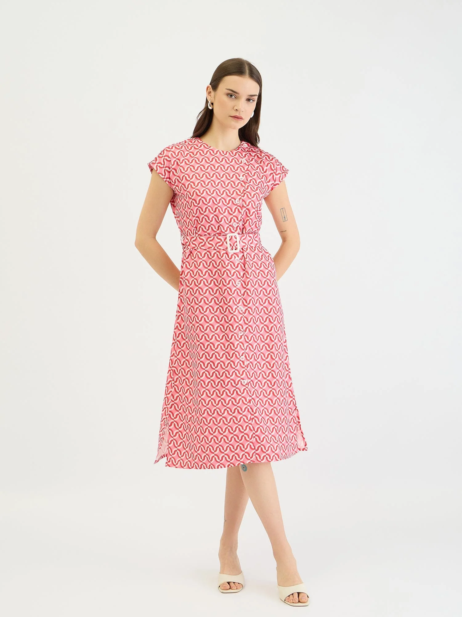 Elle Women Pink Printed Round Neck Dress