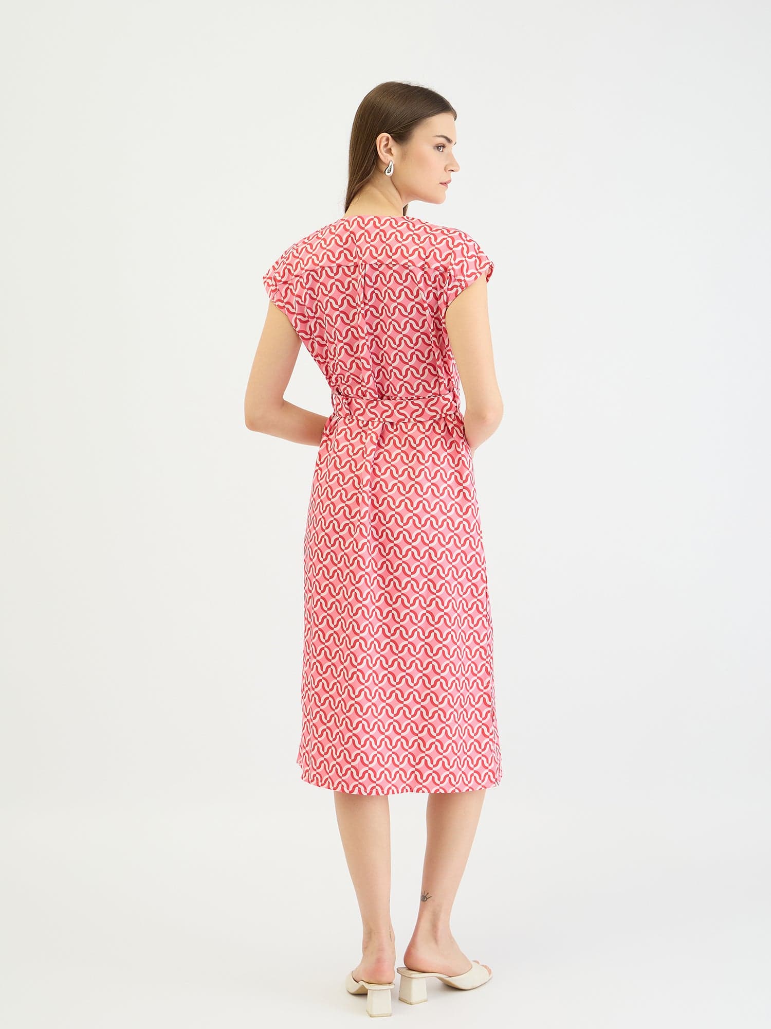 Elle Women Pink Printed Round Neck Dress - Image 3