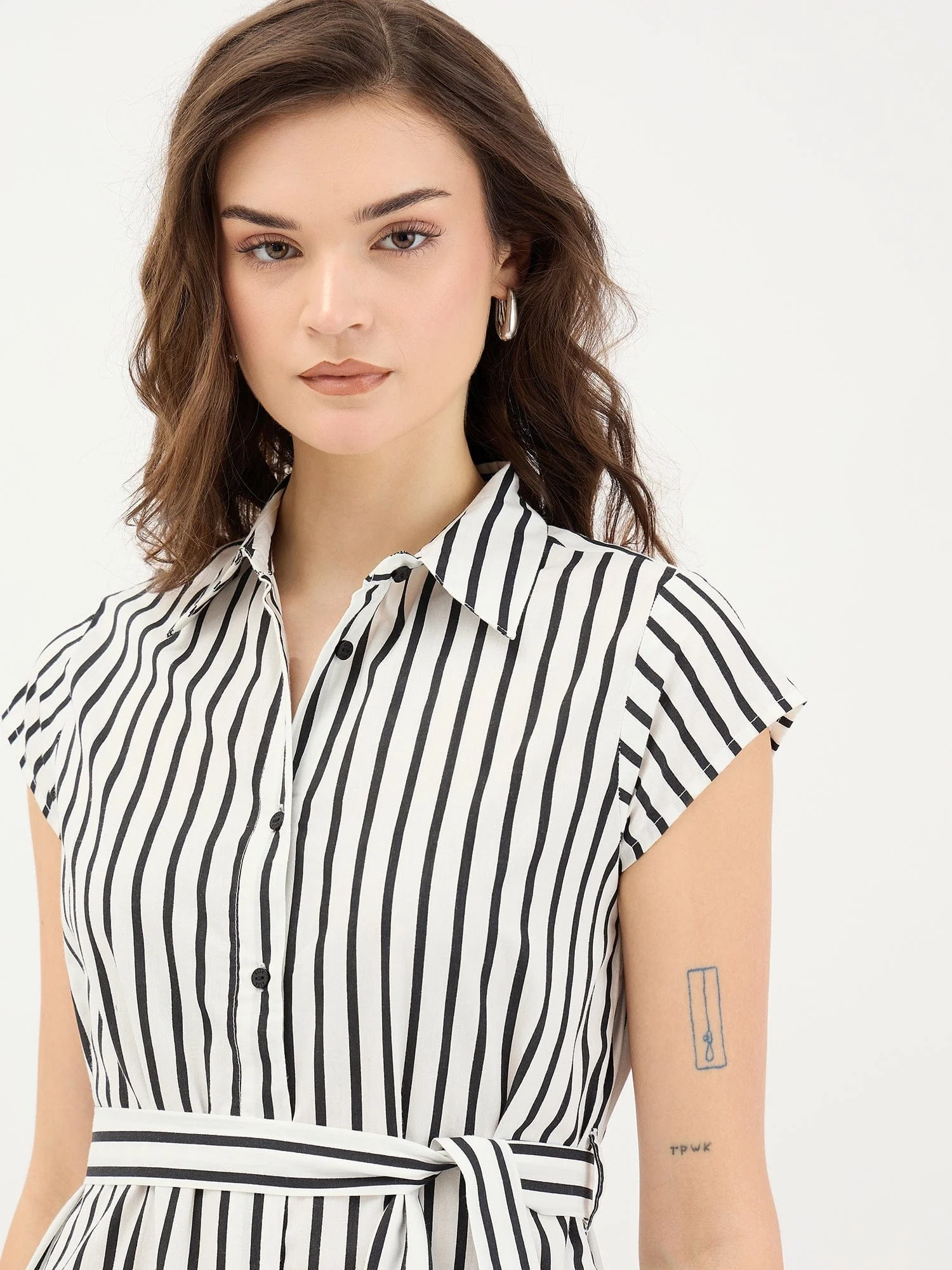 Elle Women Black Striped Collar Dress - Image 4