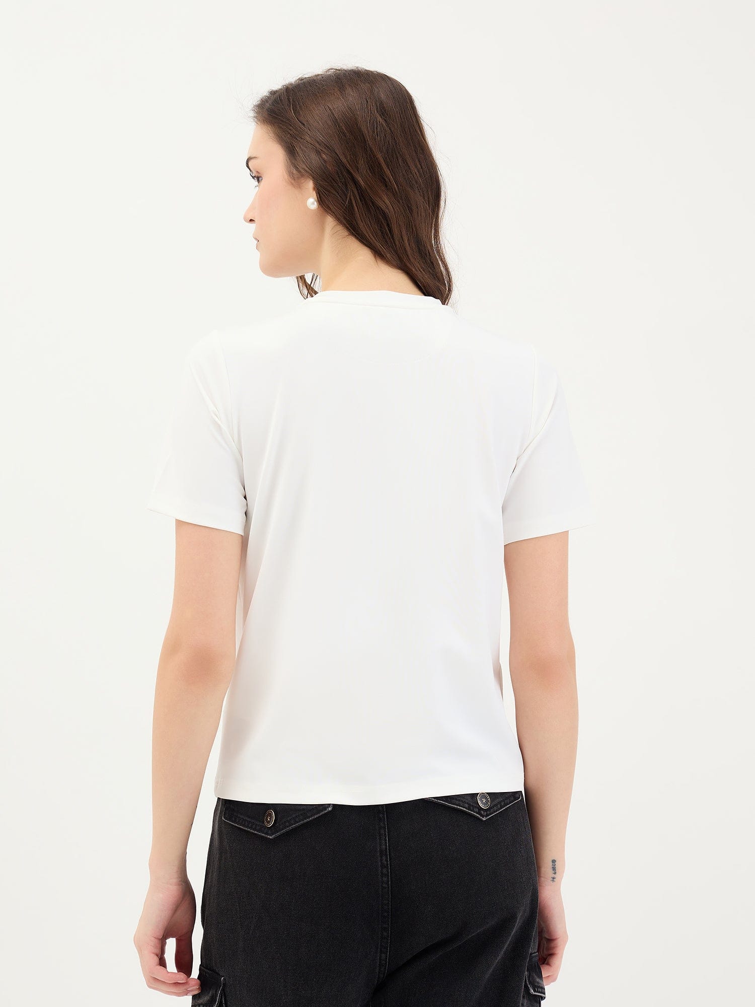 Elle Women White Solid Round Neck TShirt - Image 5