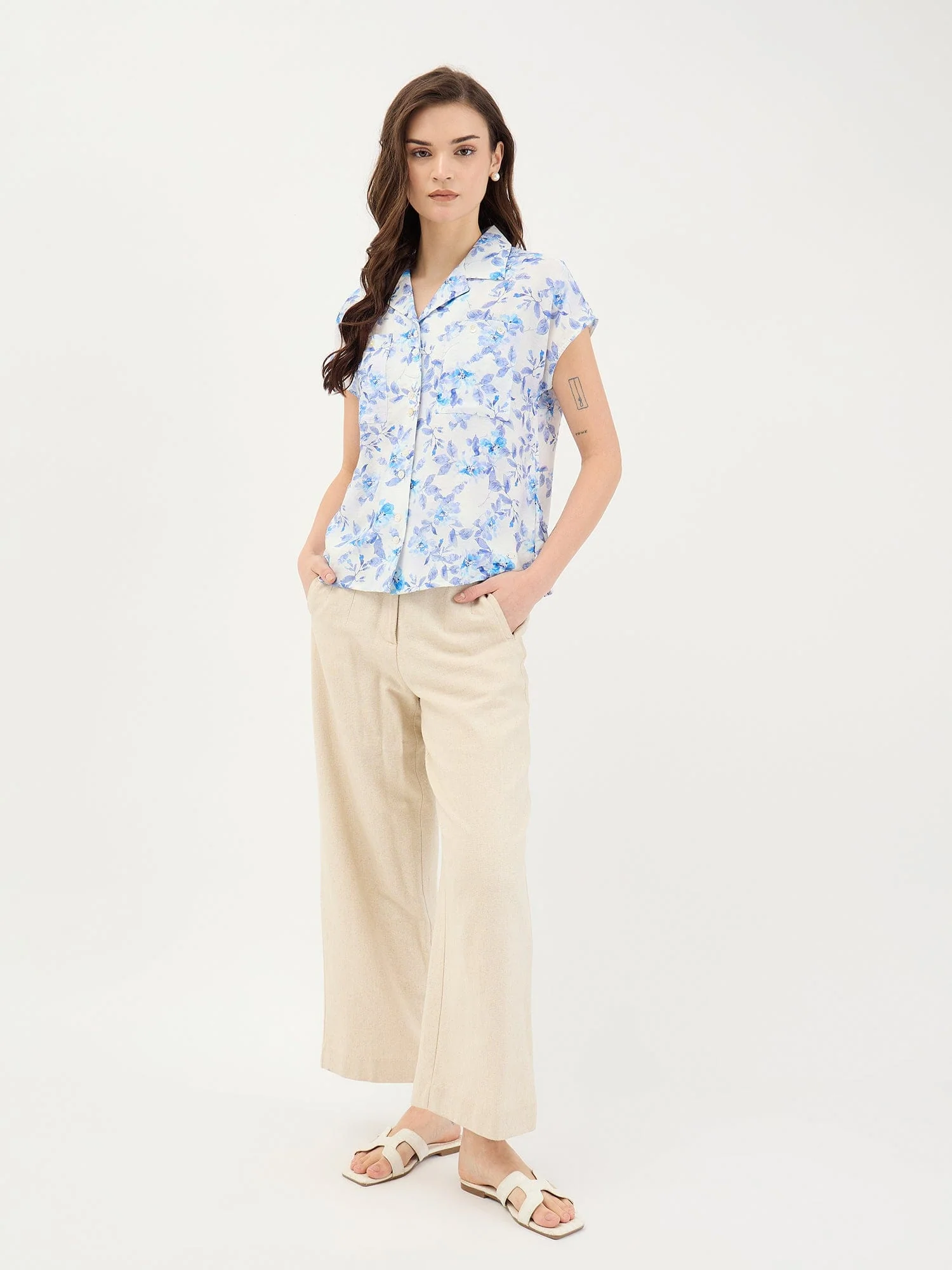 Elle Women Blue Printed Resort Collar Top - Image 2