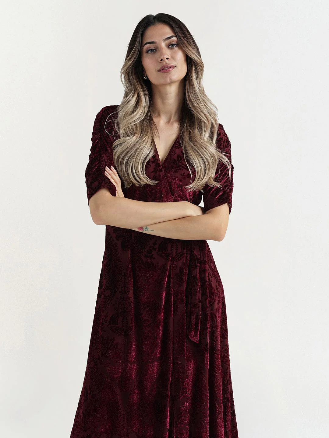 Elle Women Red Printed V Neck Dress - Image 3