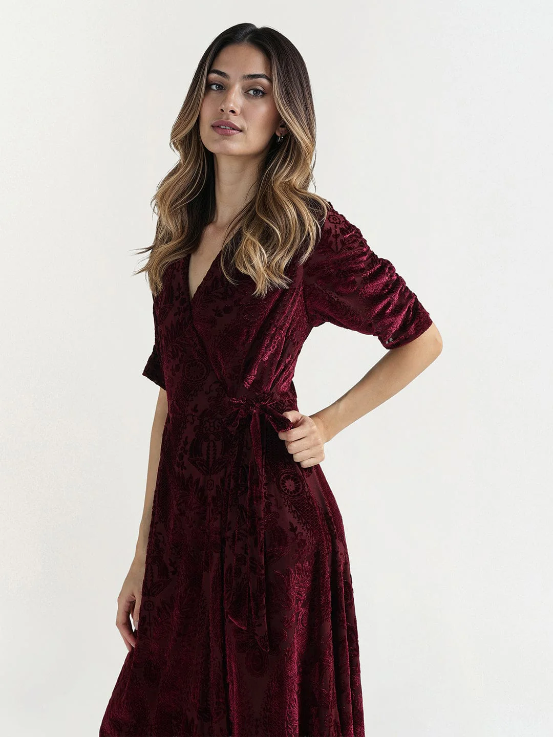Elle Women Red Printed V Neck Dress - Image 4