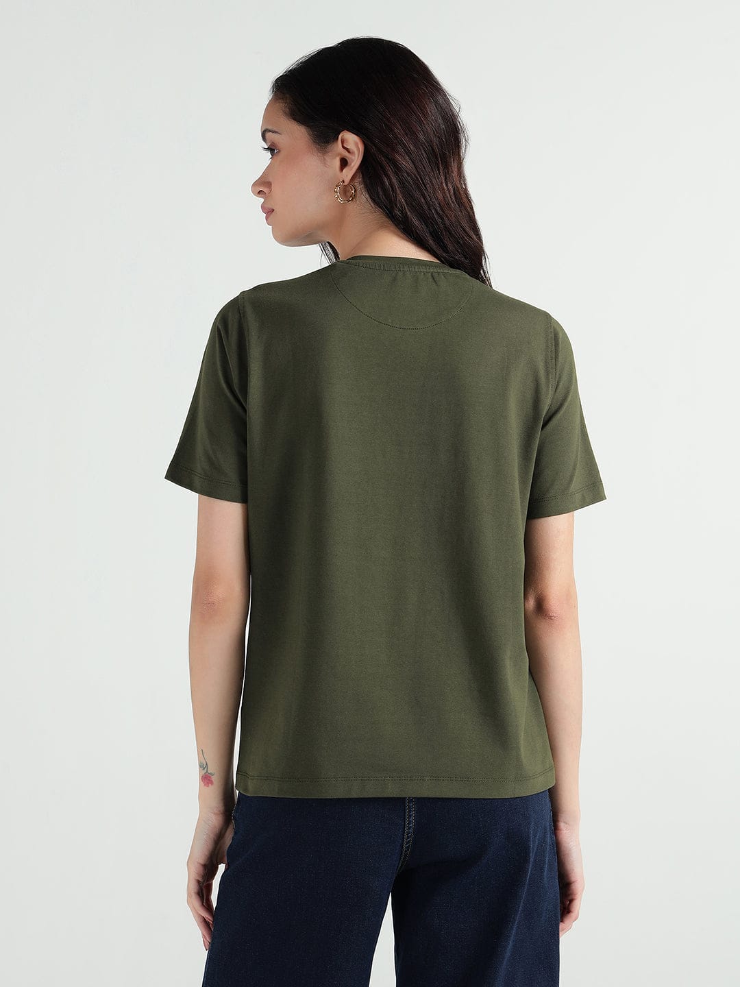 Elle Women Green Solid Round Neck Tshirt - Image 4