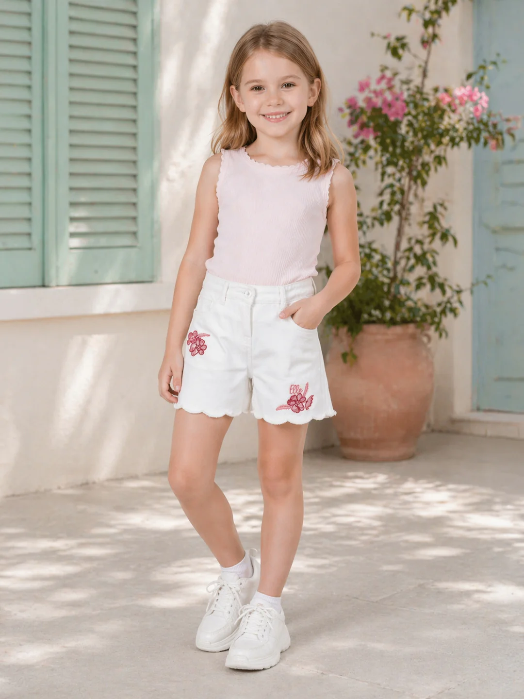Elle Girls White Solid Regular Fit Shorts