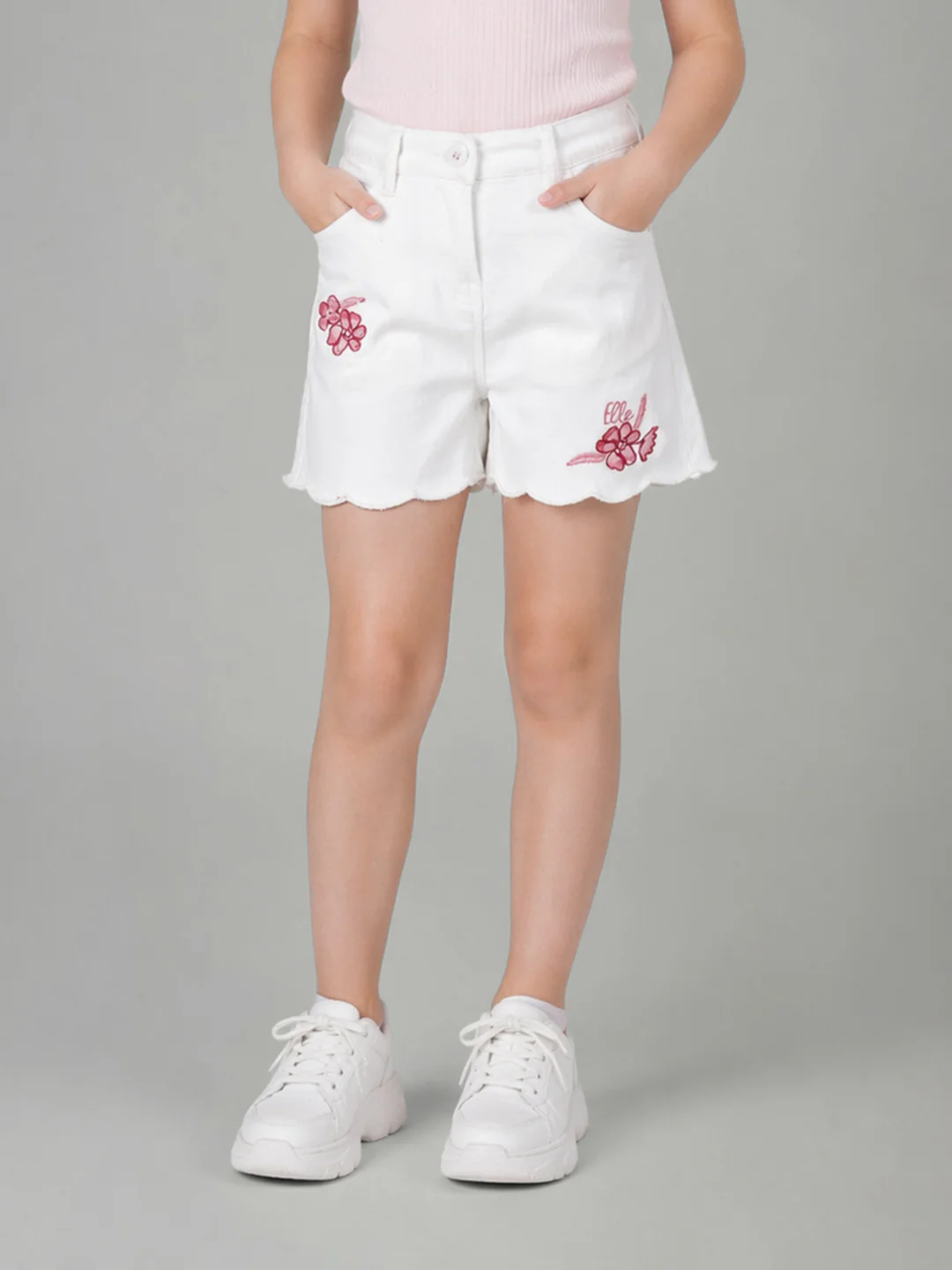 Elle Girls White Solid Regular Fit Shorts - Image 2