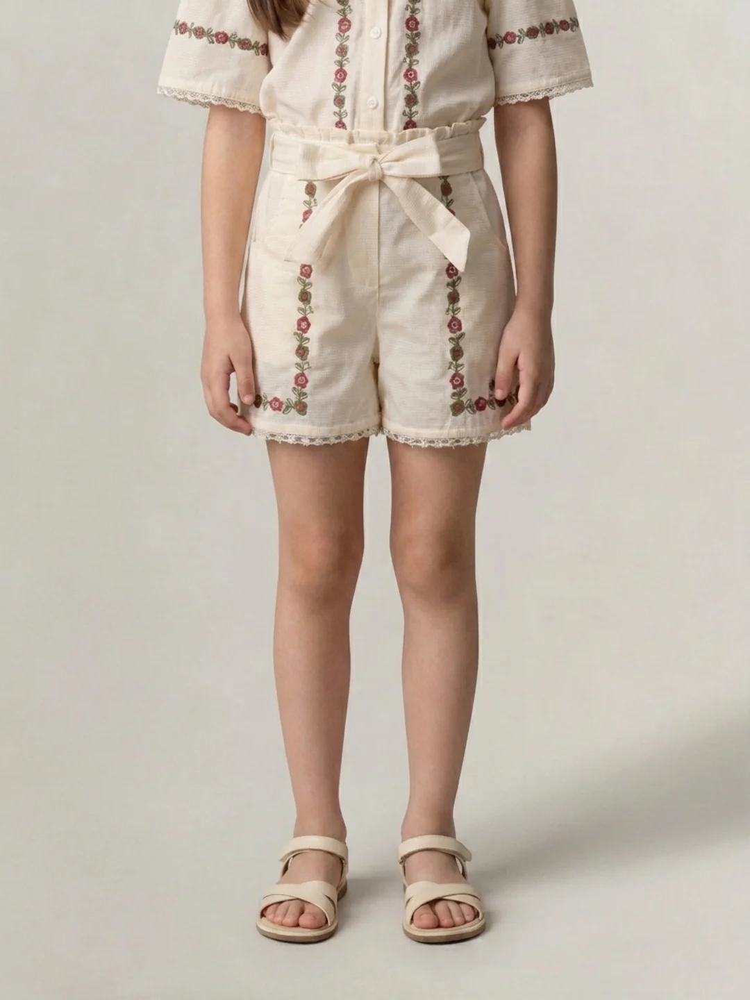 Elle Girls Cream Embroidered Regular Fit Pure Cotton Shorts - Image 2