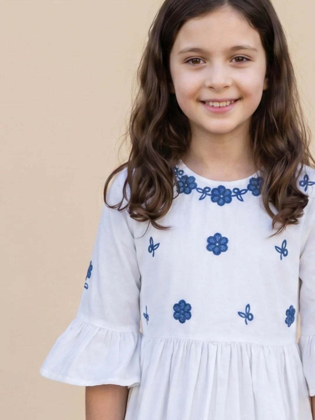 Elle White Cotton Solid Girls Dress - Image 4