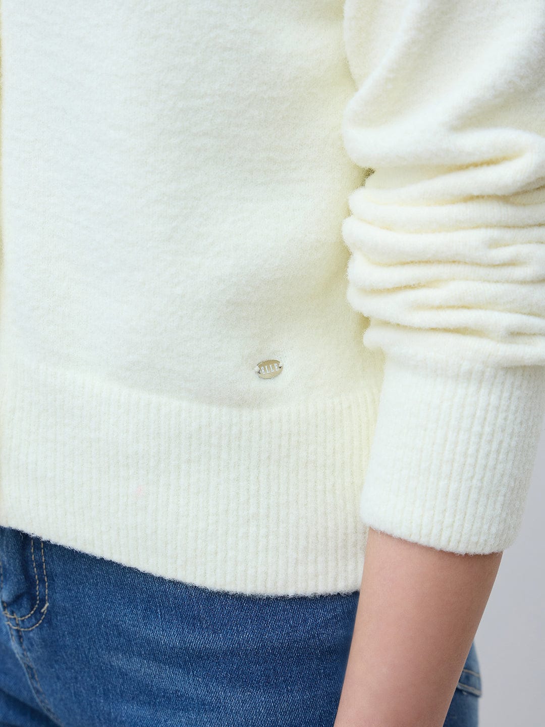 Elle Women Off White Textured V Neck Sweater - Image 7