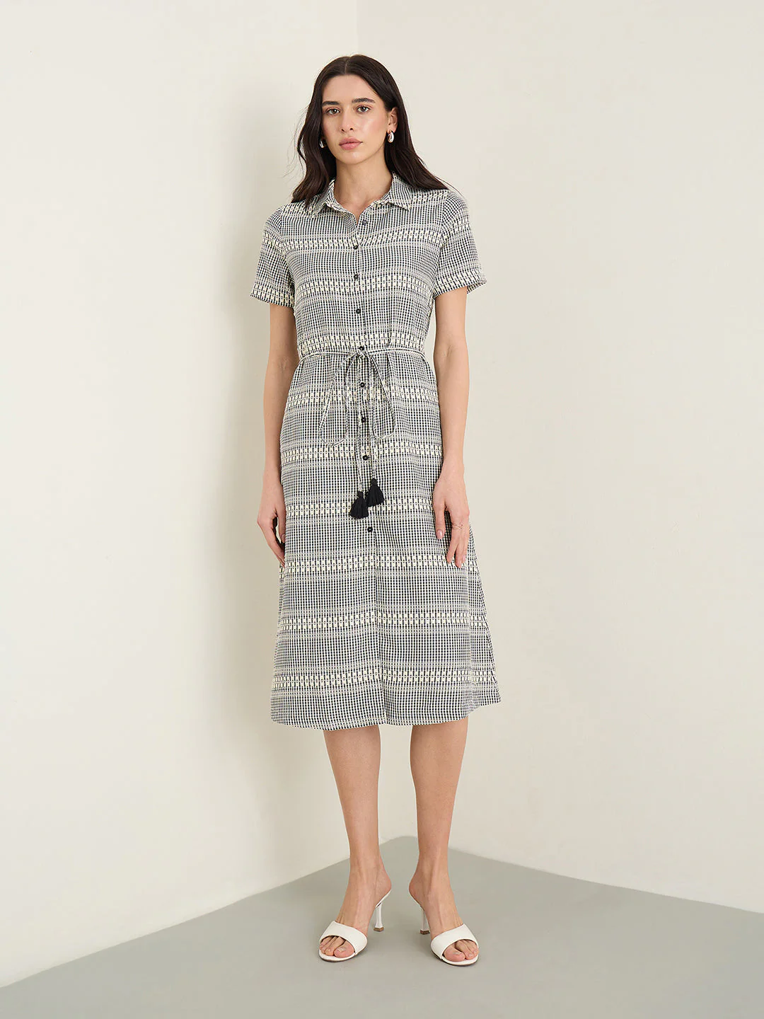 Elle Women Black Checked Relaxed Fit Dress