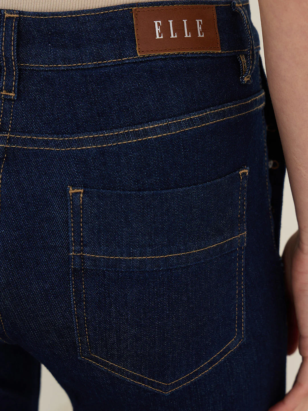 Elle Women Dark Blue Solid Bootcut Fit Jeans - Image 5