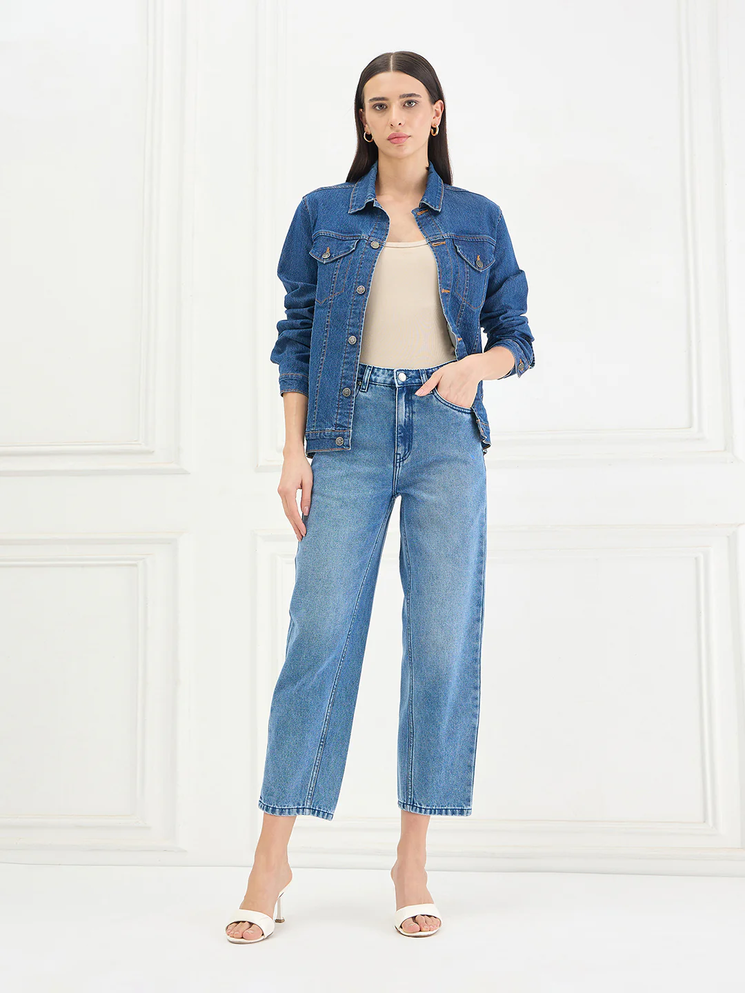 Elle Women Blue Solid Mom Fit Jeans - Image 4