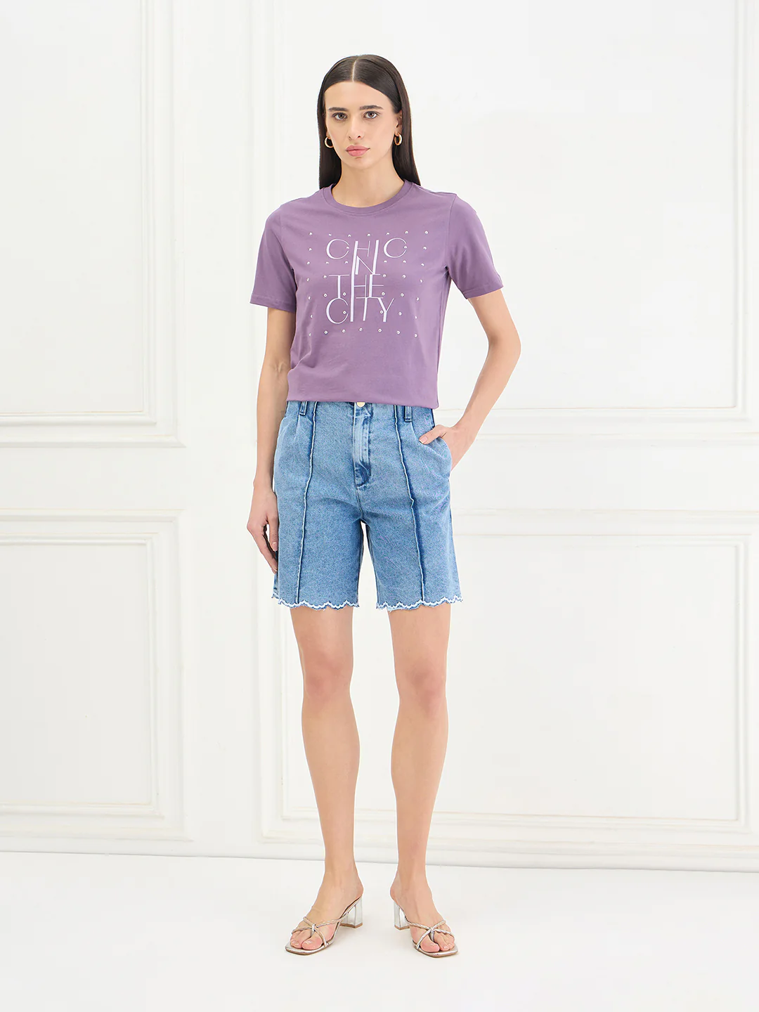Elle Women Blue Solid Relaxed Fit Shorts - Image 4