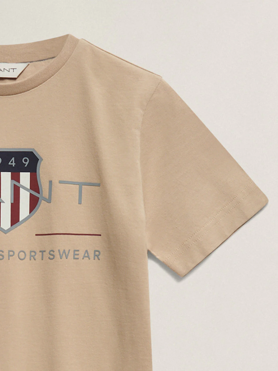 Gant Boys Brown Printed Regular Fit T-Shirt - Image 3