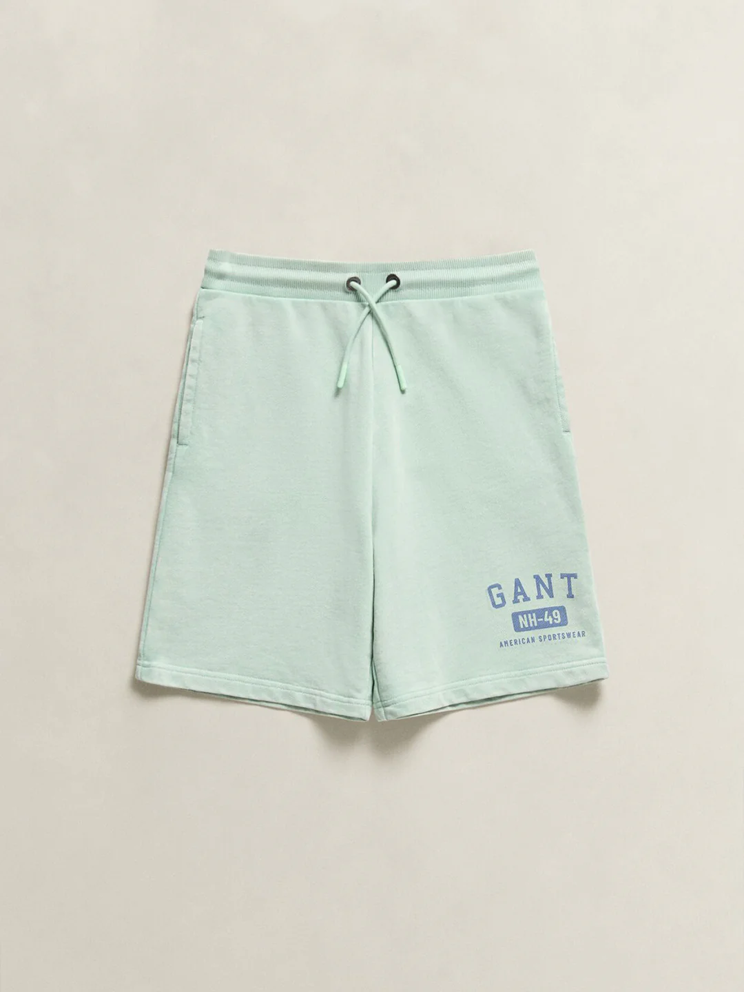 Gant Boys Green Solid Regular Fit Pure Cotton Shorts