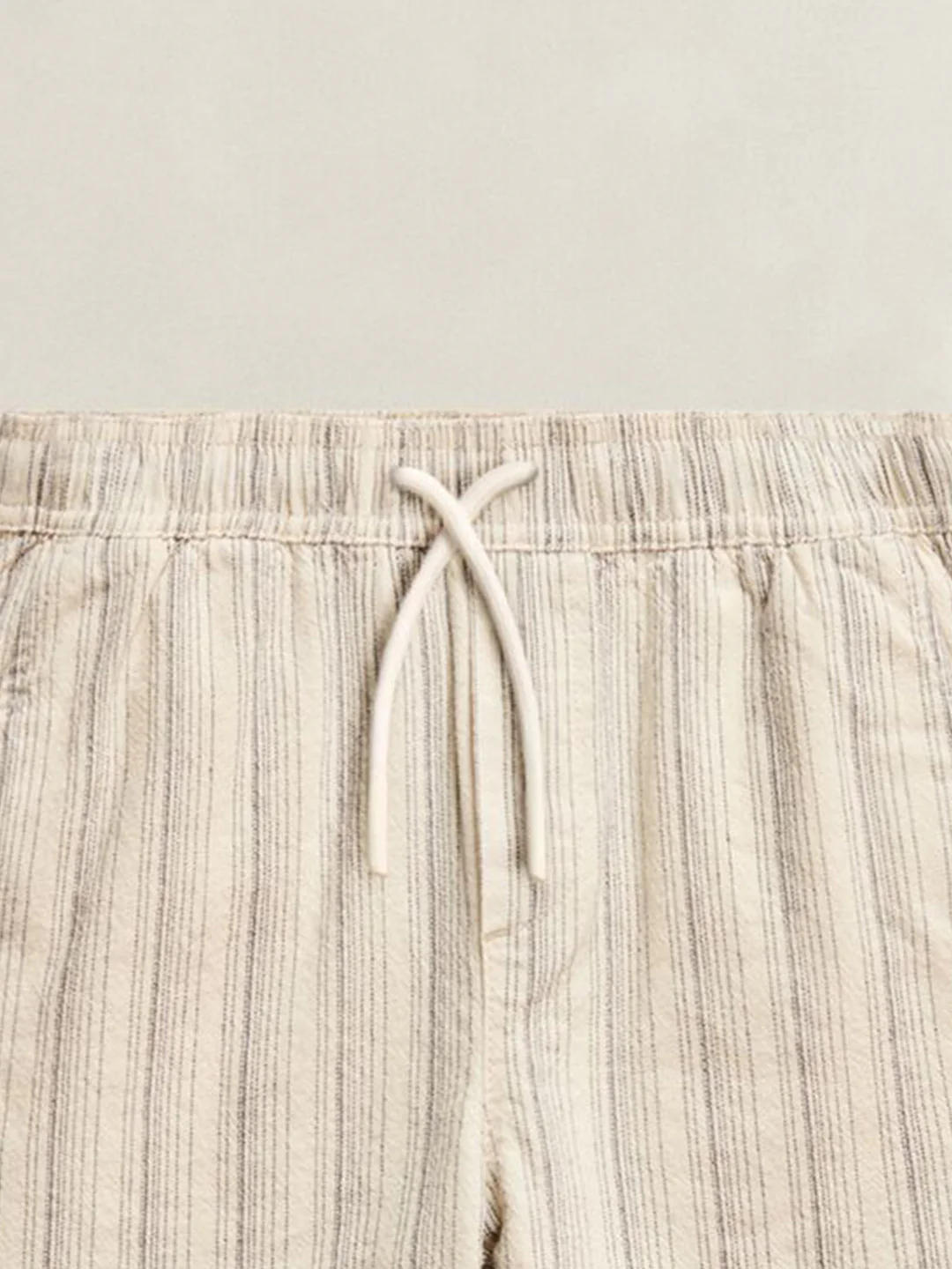 Gant Boys Cream Striped Regular Fit Linen Shorts - Image 2