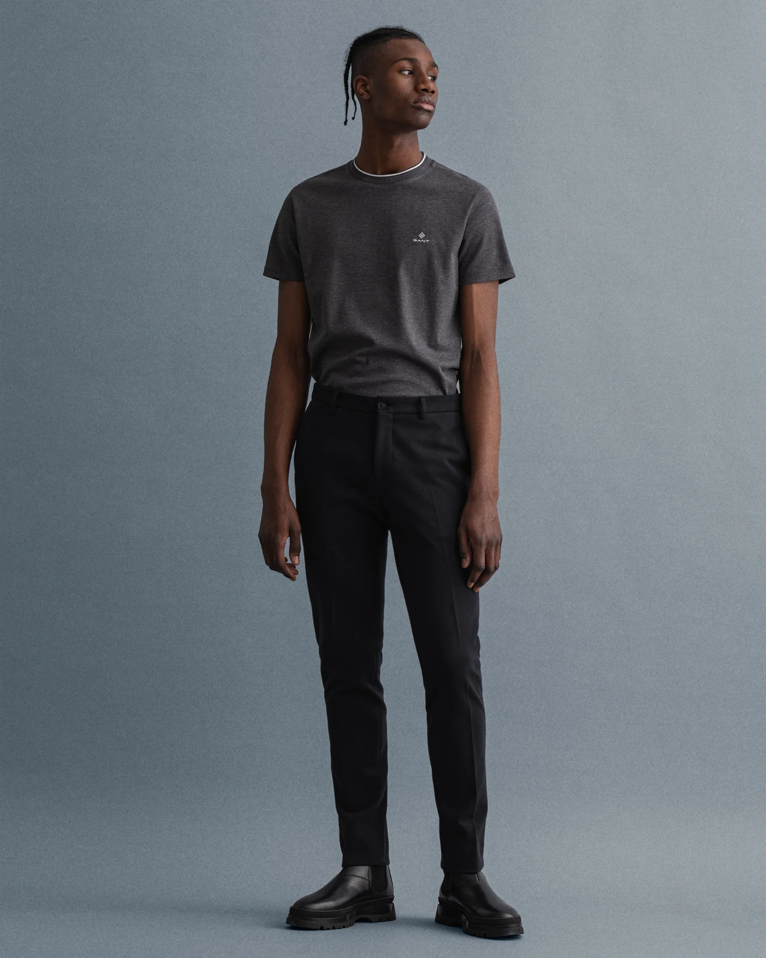 Gant Men Black Solid Regular Fit Trouser