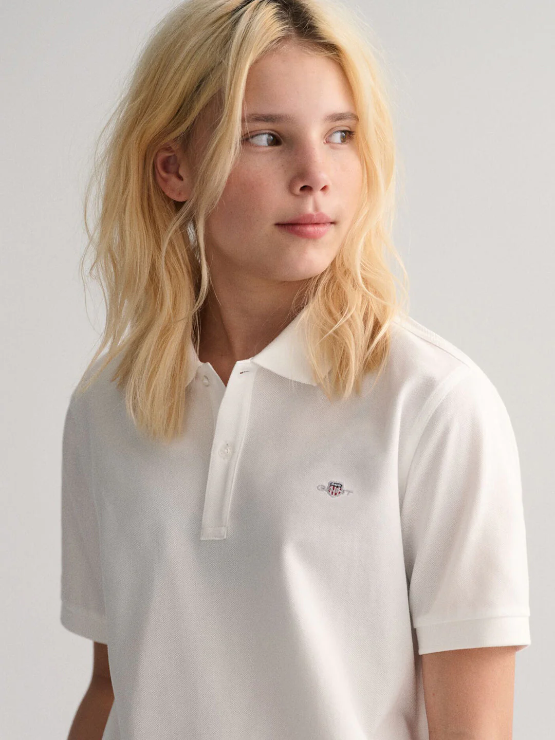 Gant Unisex White Solid Short Sleeves Polo Tshirt - Image 2