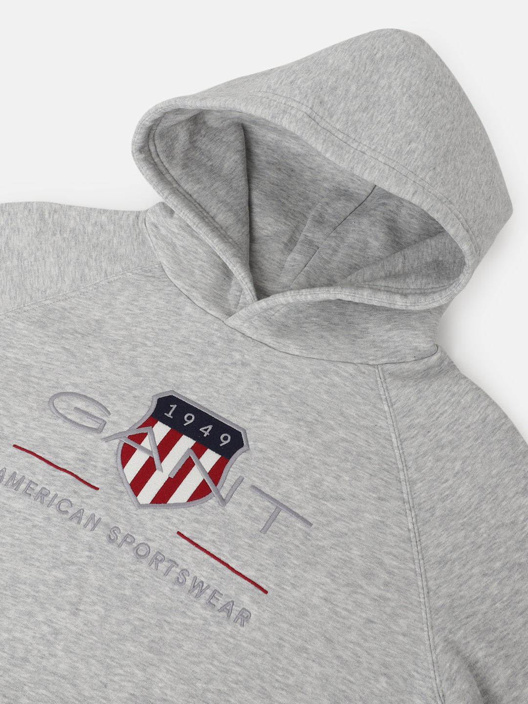 Gant Boys Solid Hooded Full Sleeves Sweatshirt - Image 3