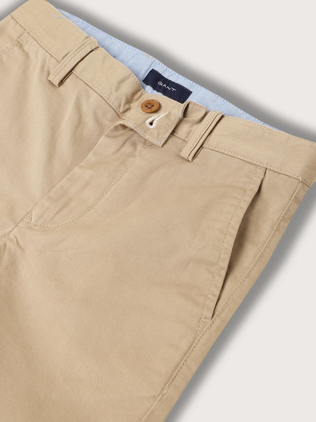 Gant Boys Regular Fit Mid-Rise Regular Shorts - Image 3