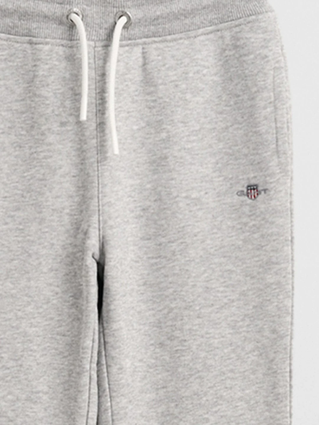 Gant Boys Grey Regular Fit Solid Sweatpant - Image 5