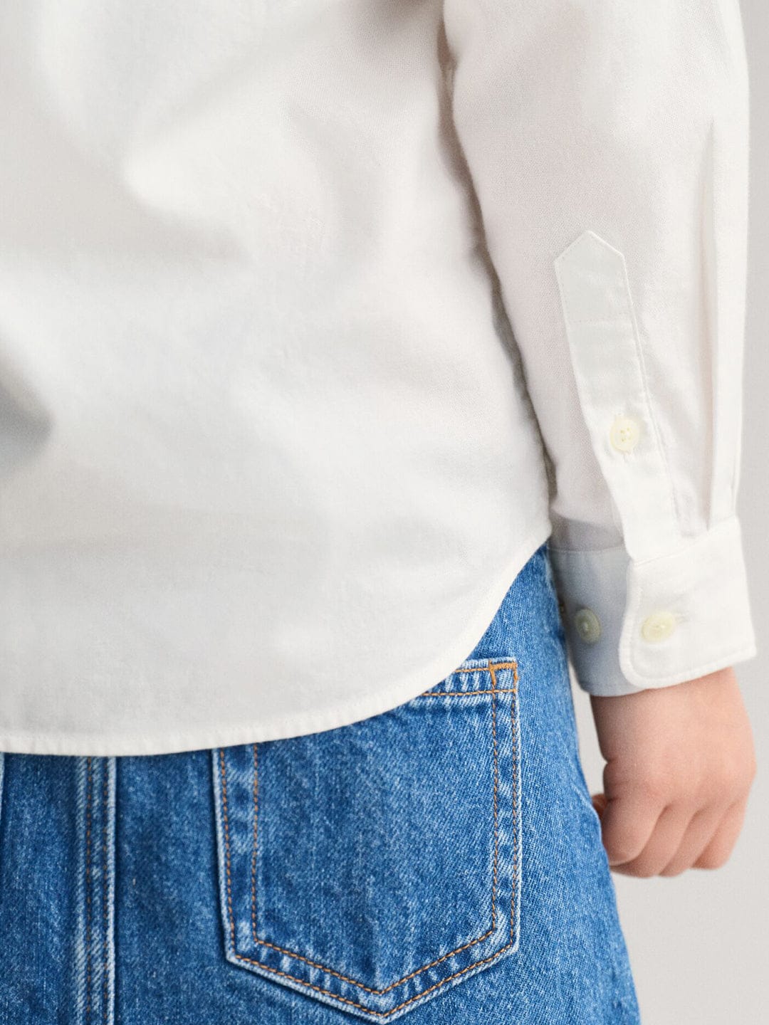 Gant Kids White Solid Collar Shirt - Image 7