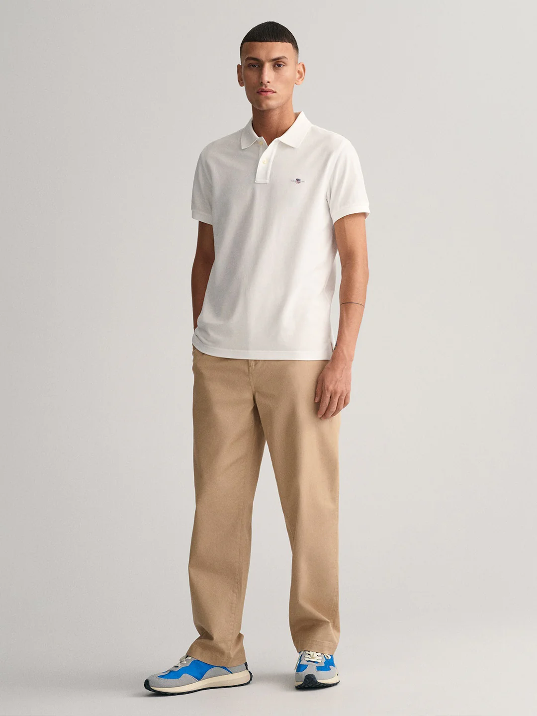 Gant Men White Solid Polo Collar Short Sleeves Tshirt - Image 4