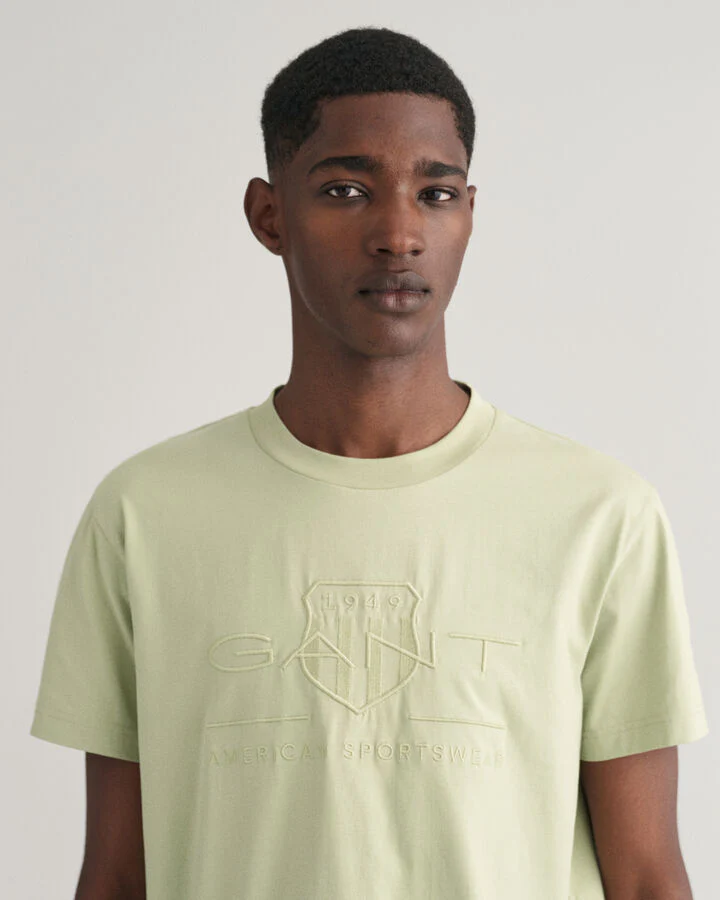 Gant Men Green Solid Round Neck Short Sleeves Tshirt - Image 4