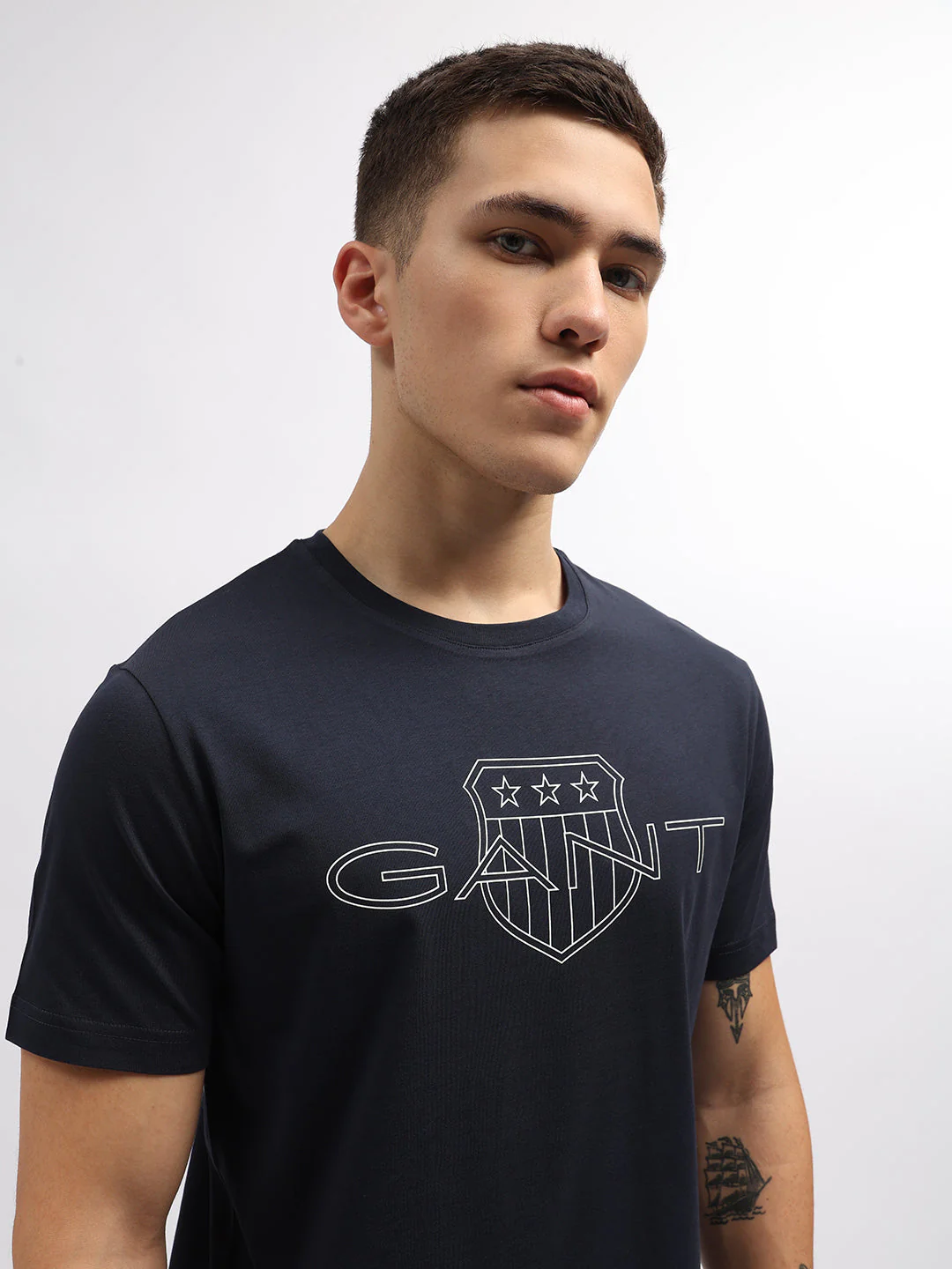Gant Men Navy Blue Printed Round Neck Short Sleeves Tshirt - Image 2