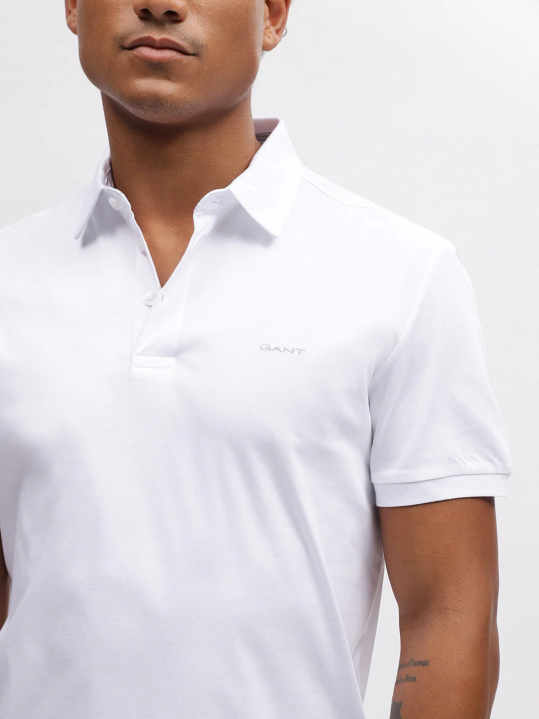 Gant Men White Solid Polo Collar Short Sleeves Tshirt - Image 6